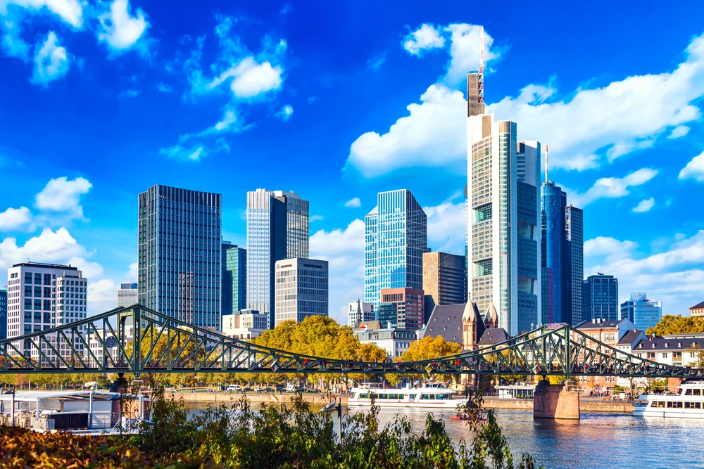 Website erstellen lassen Frankfurt Skyline Mainhattan Davincis Web